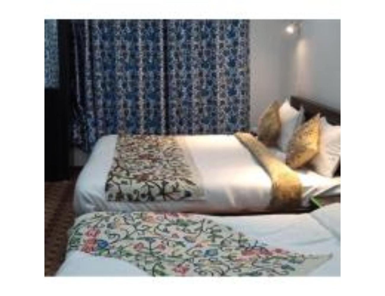 New Relax Inn, Pahalgam, 2 Km From Lidder Valley Екстер'єр фото