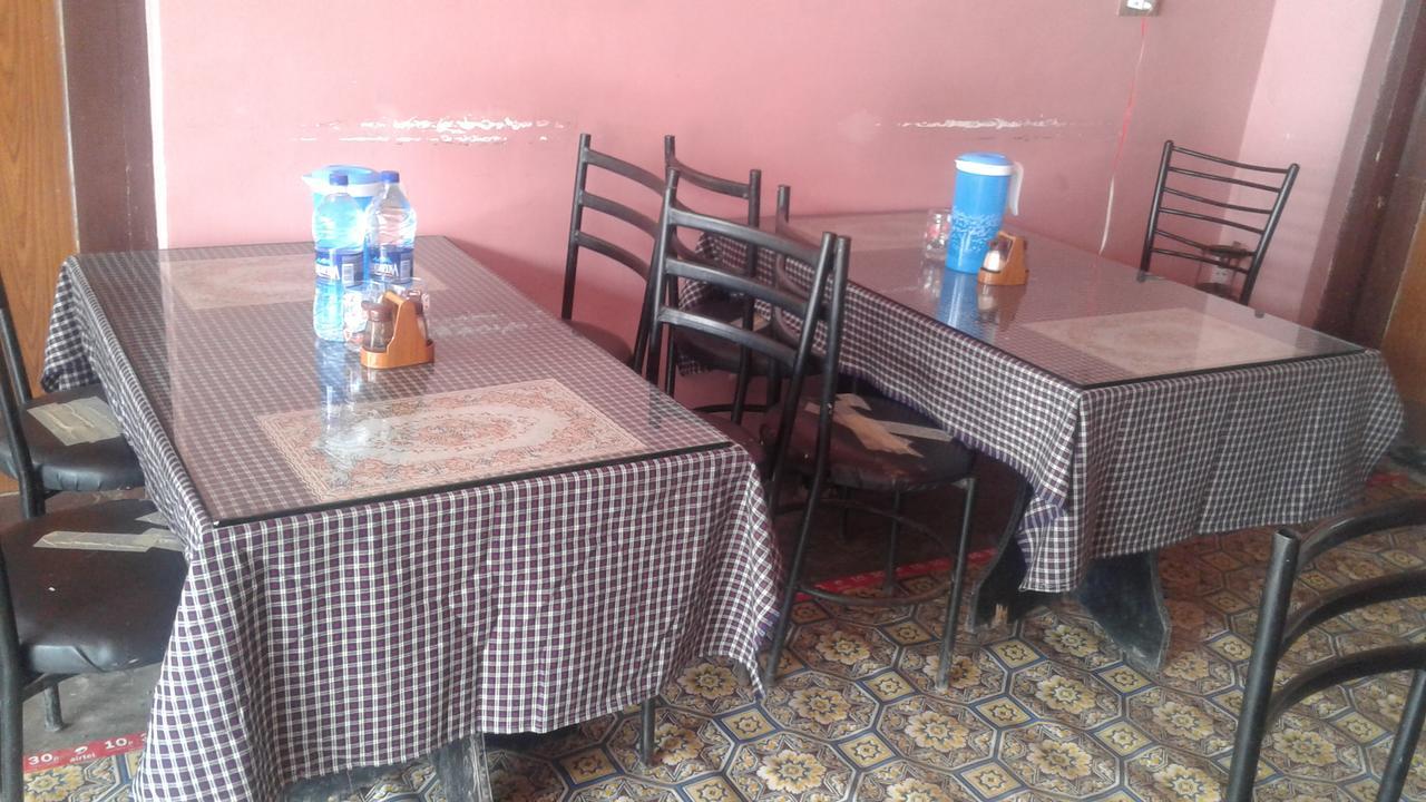 New Relax Inn, Pahalgam, 2 Km From Lidder Valley Екстер'єр фото