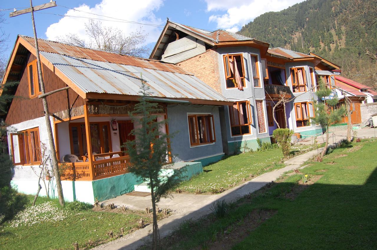 New Relax Inn, Pahalgam, 2 Km From Lidder Valley Екстер'єр фото