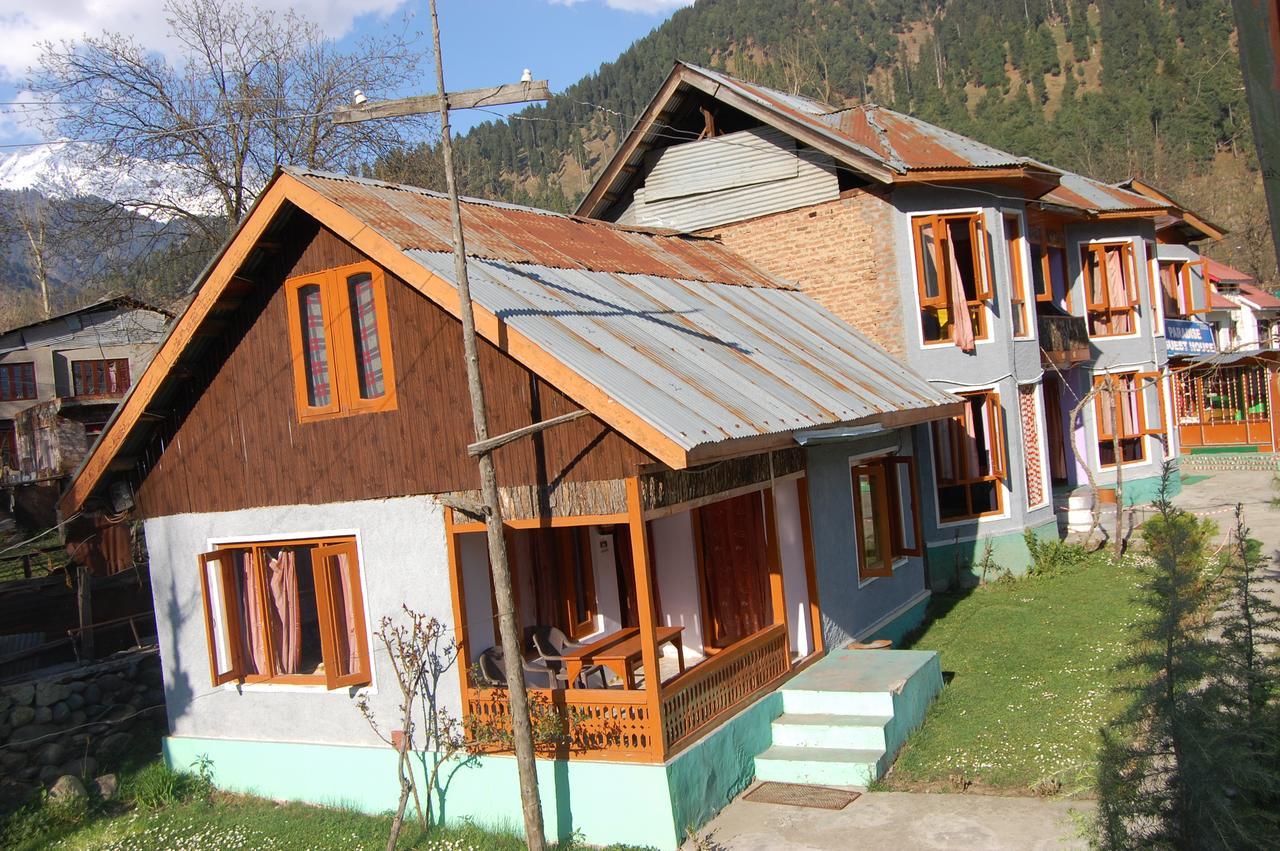 New Relax Inn, Pahalgam, 2 Km From Lidder Valley Екстер'єр фото